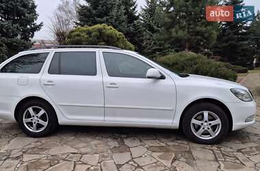 Универсал Skoda Octavia 2012 в Новомосковске