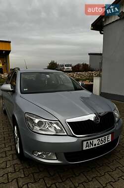 Универсал Skoda Octavia 2009 в Городковке