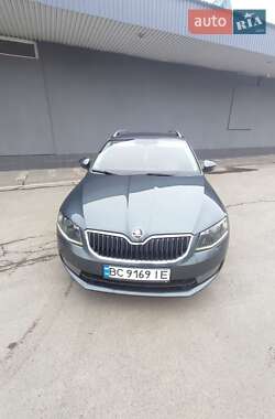 Универсал Skoda Octavia 2015 в Львове