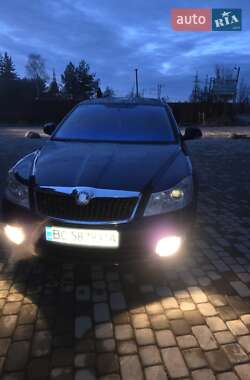 Ліфтбек Skoda Octavia 2010 в Самборі