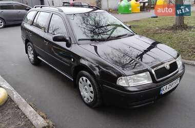 Універсал Skoda Octavia 2008 в Києві