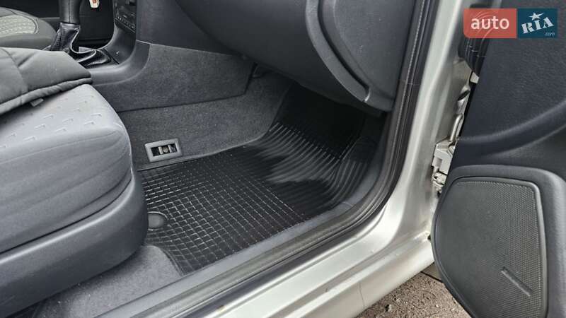 Лифтбек Skoda Octavia 2004 в Полтаве