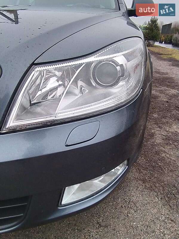 Універсал Skoda Octavia 2010 в Охтирці