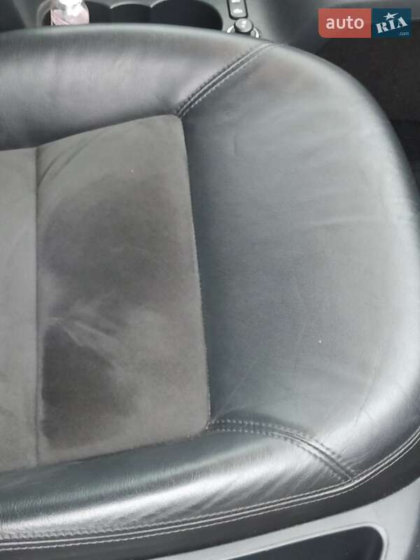 Універсал Skoda Octavia 2010 в Охтирці