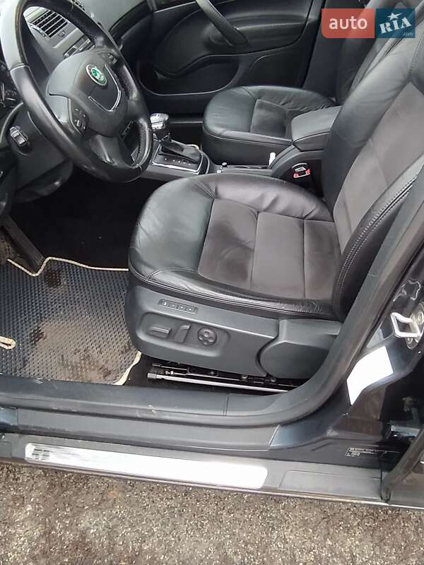 Універсал Skoda Octavia 2010 в Охтирці