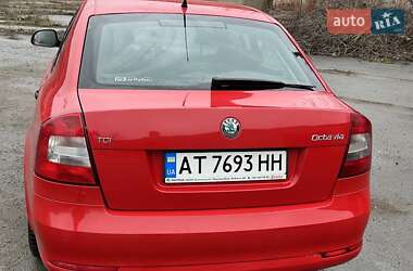 Лифтбек Skoda Octavia 2011 в 