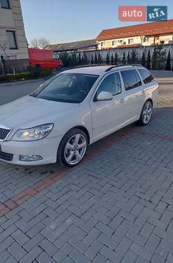 Универсал Skoda Octavia 2011 в Золочеве