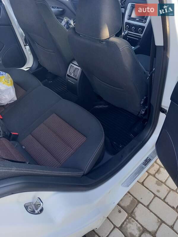 Лифтбек Skoda Octavia 2011 в Самборе