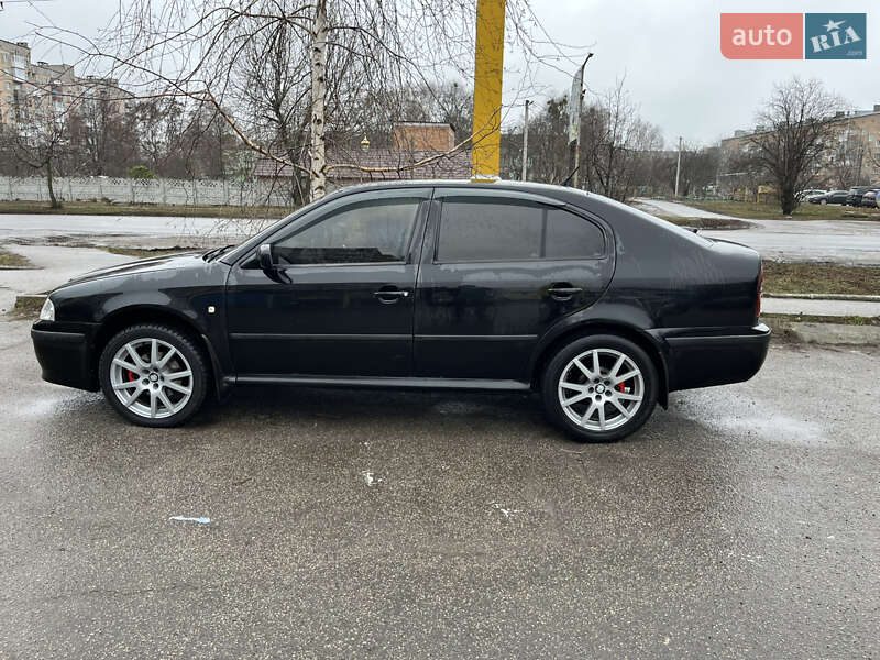 Лифтбек Skoda Octavia 2006 в 