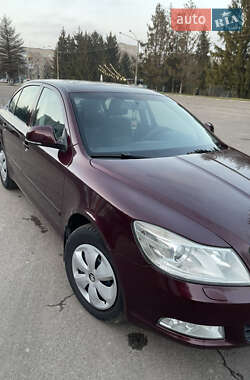 Ліфтбек Skoda Octavia 2009 в Рівному