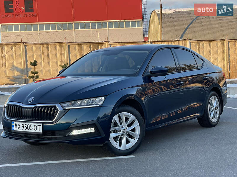Лифтбек Skoda Octavia 2021 в Ирпене