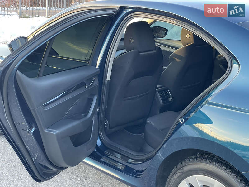 Лифтбек Skoda Octavia 2021 в Ирпене