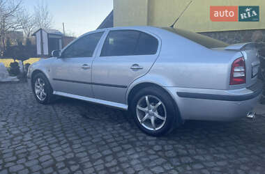 Лифтбек Skoda Octavia 2007 в 