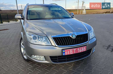 Універсал Skoda Octavia 2009 в Луцьку