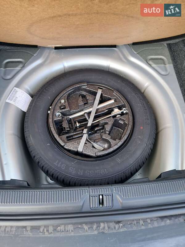 Универсал Skoda Octavia 2008 в Березнеговатом фото 4 Универсал Skoda Octavia 2008 в Березнеговатом