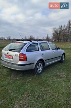 Универсал Skoda Octavia 2008 в 