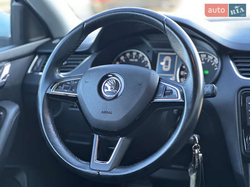 Універсал Skoda Octavia 2016 в Івано-Франківську