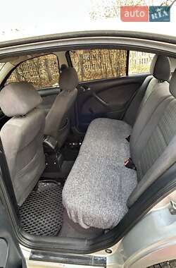 Лифтбек Skoda Octavia 2004 в 