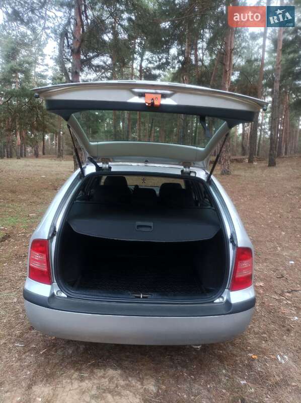 Универсал Skoda Octavia 2010 в Саврани фото 8 Универсал Skoda Octavia 2010 в Саврани