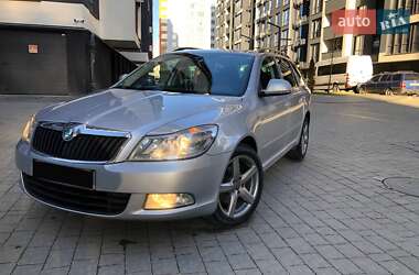 Універсал Skoda Octavia 2012 в Івано-Франківську