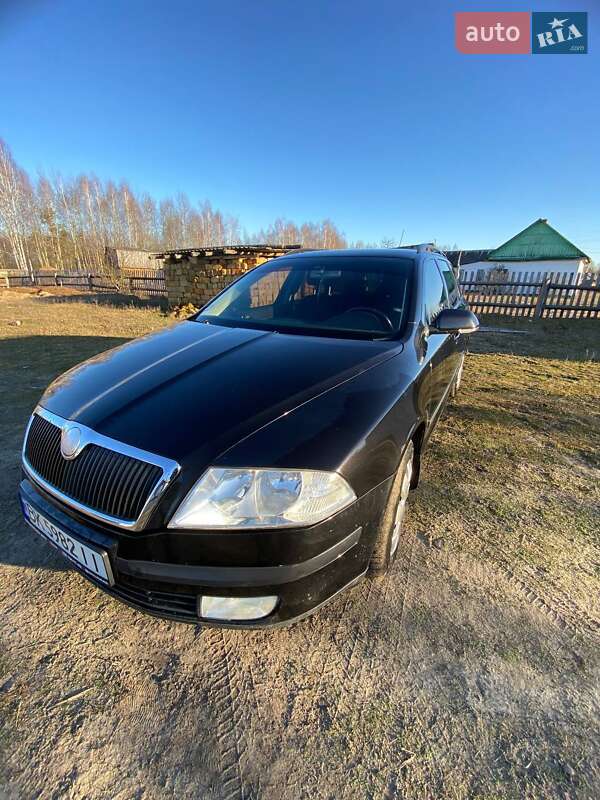 Универсал Skoda Octavia 2007 в Рокитном