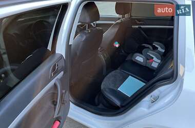 Универсал Skoda Octavia 2012 в 