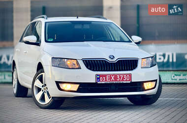 Універсал Skoda Octavia 2014 в Дрогобичі