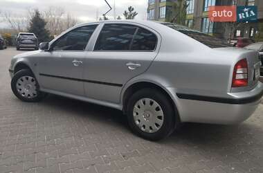 Лифтбек Skoda Octavia 2008 в Киеве