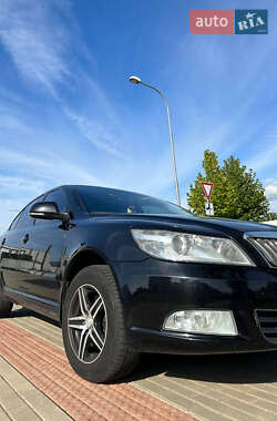 Лифтбек Skoda Octavia 2011 в 