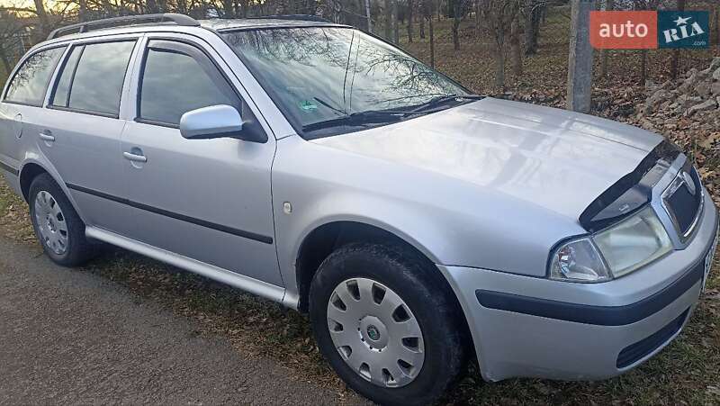 Универсал Skoda Octavia 2008 в Стрые