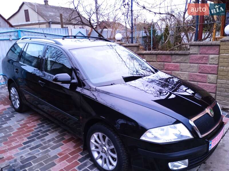 Универсал Skoda Octavia 2005 в Ровно