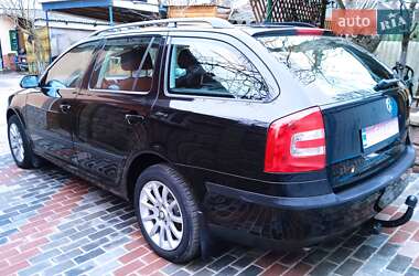 Универсал Skoda Octavia 2005 в Ровно