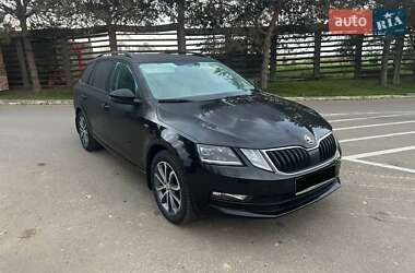 Універсал Skoda Octavia 2017 в Чопі