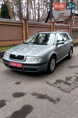 Універсал Skoda Octavia 2004 в Чернігові