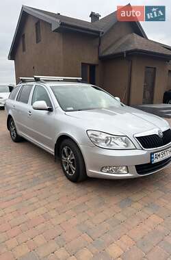 Універсал Skoda Octavia 2013 в Житомирі