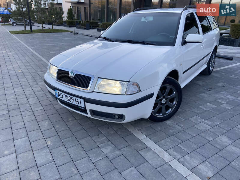 Універсал Skoda Octavia 2007 в Ужгороді
