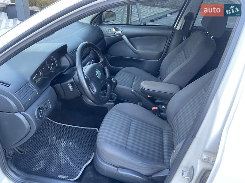 Універсал Skoda Octavia 2007 в Ужгороді