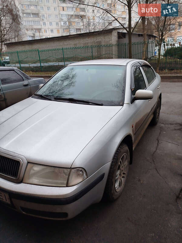 Лифтбек Skoda Octavia 2006 в Сумах