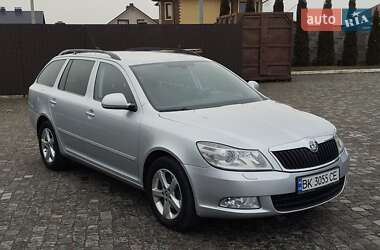 Универсал Skoda Octavia 2012 в Ровно