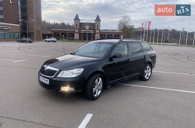 Універсал Skoda Octavia 2009 в Глевасі