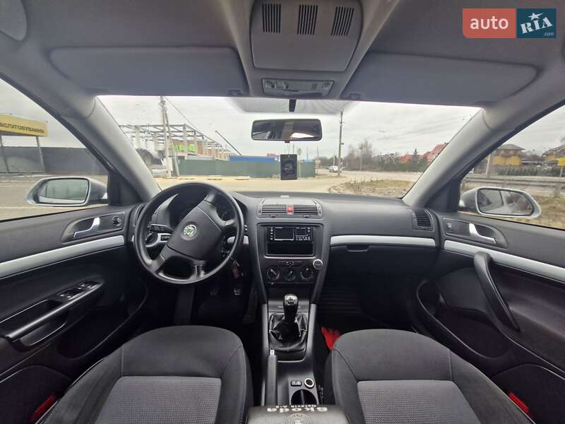 Лифтбек Skoda Octavia 2007 в Луцке