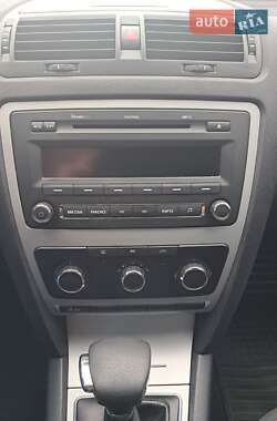 Ліфтбек Skoda Octavia 2012 в 