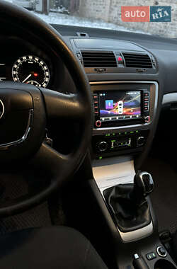 Лифтбек Skoda Octavia 2011 в 