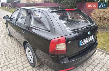 Универсал Skoda Octavia 2011 в 