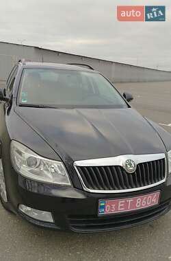 Універсал Skoda Octavia 2009 в Києві