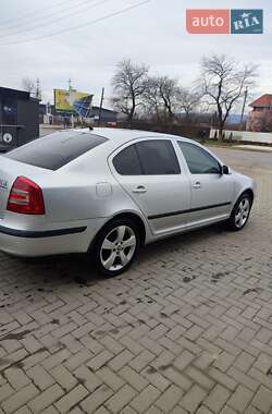 Лифтбек Skoda Octavia 2008 в Ужгороде