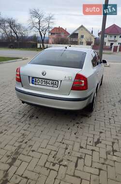 Лифтбек Skoda Octavia 2008 в Ужгороде