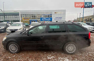 Універсал Skoda Octavia 2012 в Сумах