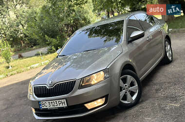 Лифтбек Skoda Octavia 2014 в Стрые