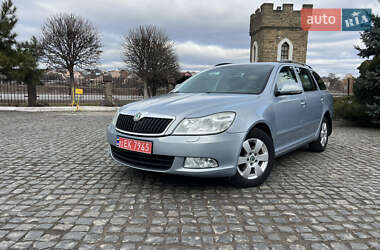 Универсал Skoda Octavia 2010 в Ровно